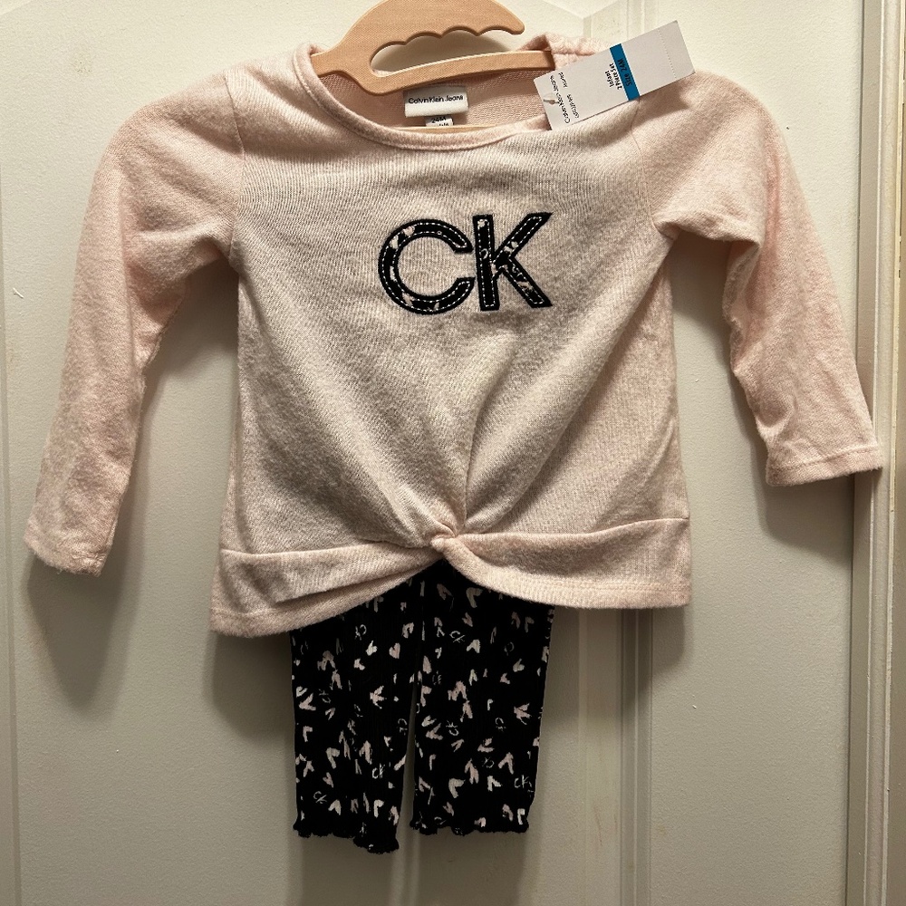 Calvin Klein infant 2-piece set (24mos)